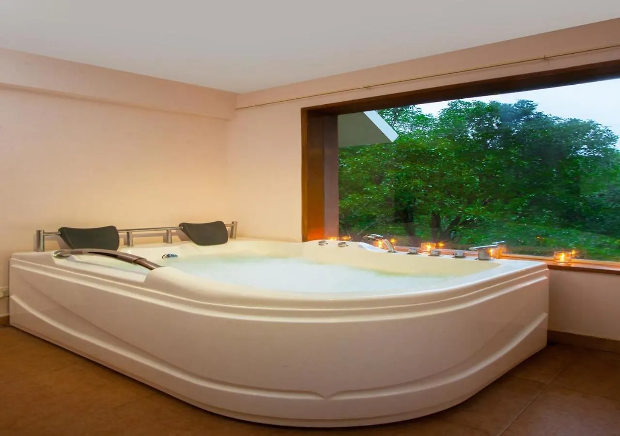 ****  Oxygen Resorts Thekkady Ινδία